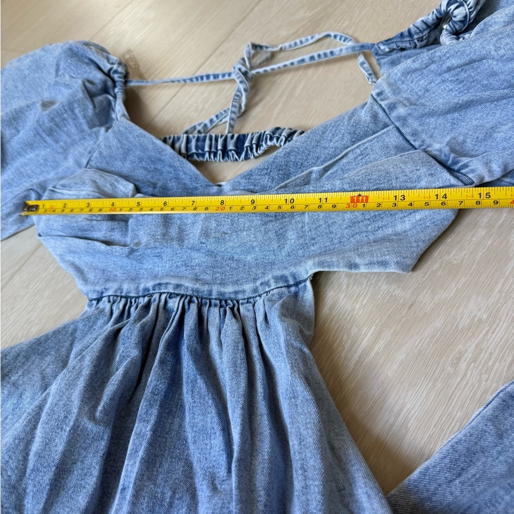 Vici Light Blue Denim Jumpsuit - EUC - Large - CGM Viral - Picture 5 of 11